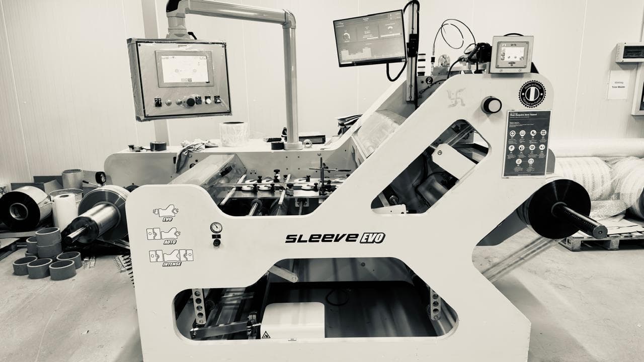 Sleeve EVO converting machine